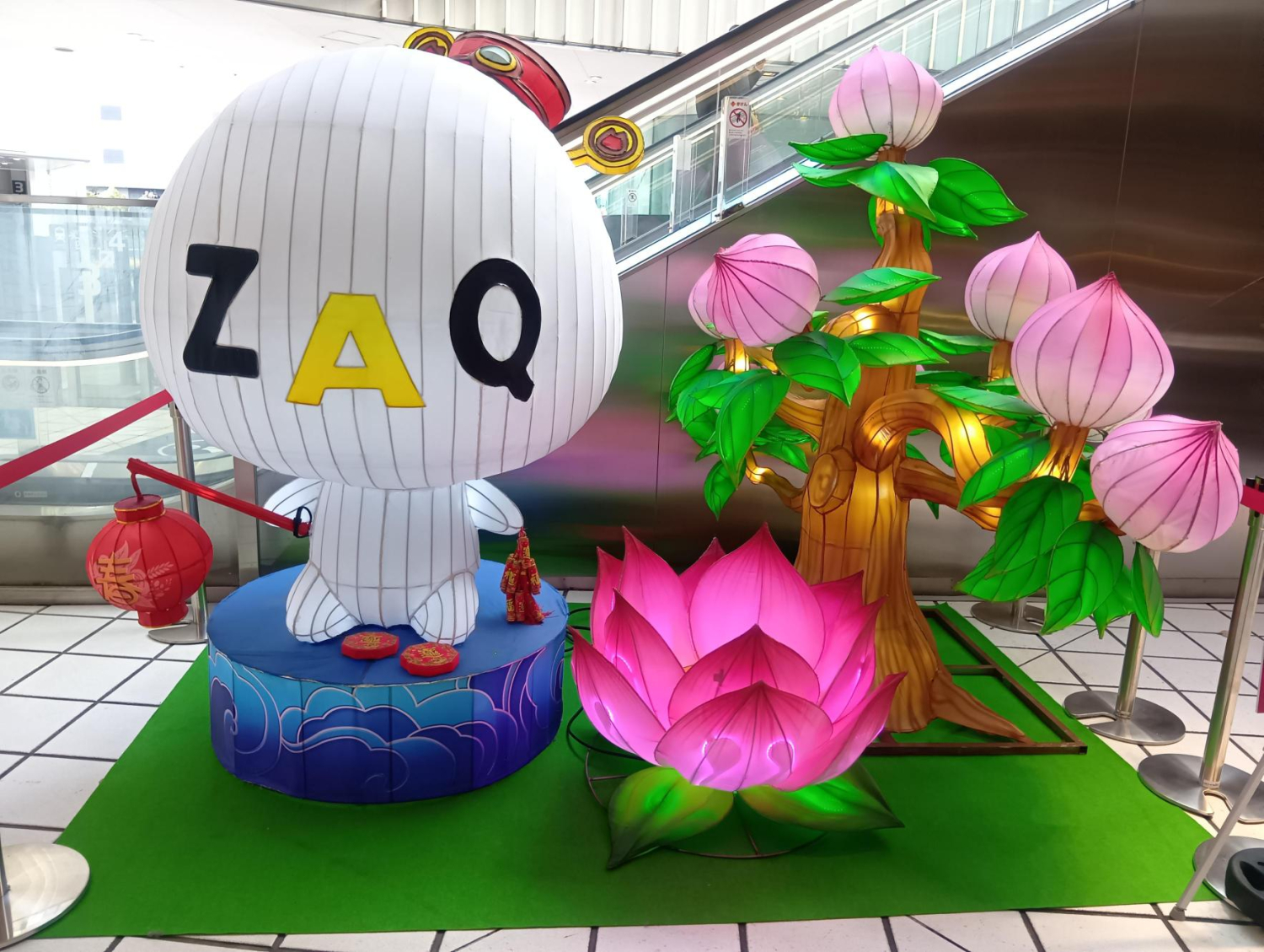 横浜春節祭2026  ざっくぅランタン出現！