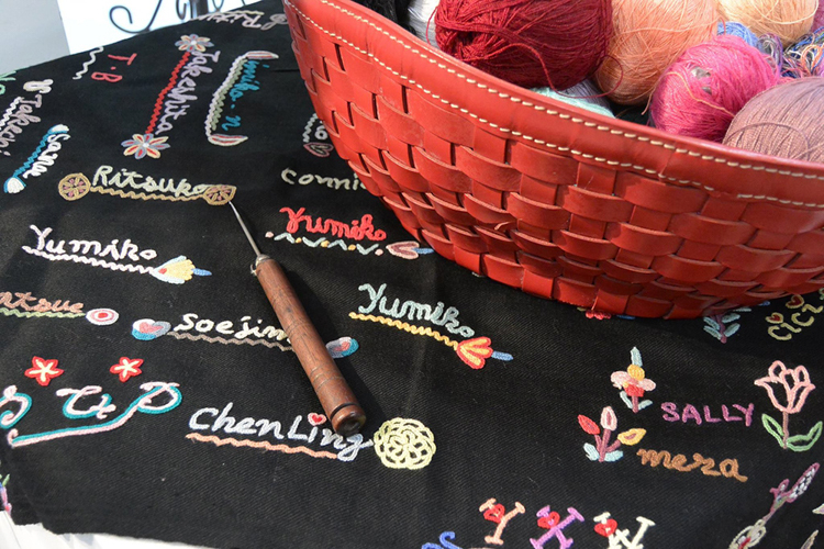 カシミールの手刺繍職人が来日！名入れイベント開催！！
